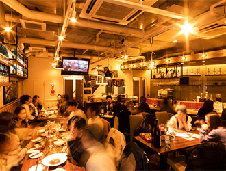 Mr. Happy 神保町／H VIEW 株式会社