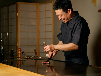 鉄板焼ろじ／株式会社 キューブ