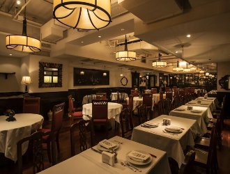 銀座ブルーリリー ステーキ＆チャイニーズレストラン