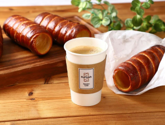 バラトンカフェ　 表参道店