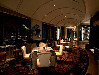 東京ベイコート倶楽部 ホテル＆スパリゾート　フランス料理マル ダ ムール