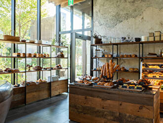 THE GROVE BAKERY　神宮外苑店