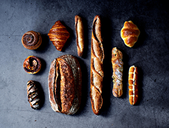 TRUFFLE mini 御徒町店／株式会社ドレステーブル