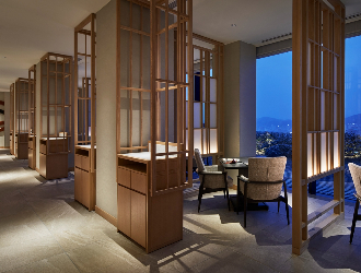 サンクチュアリコート高山　アートギャラリーリゾート　日本料理 飛匠