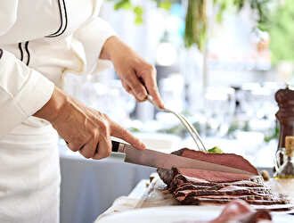 アーセンティア迎賓館 静岡／株式会社テイクアンドギヴ・ニーズ