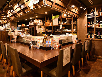 まるかみ水産 新宿店／GYRO HOLDINGS 株式会社