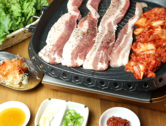 韓国料理　韓飯　横浜東口店