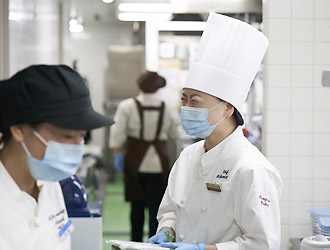 コンパスグループ・ジャパン／芦屋ベイコート倶楽部従業員食堂21357