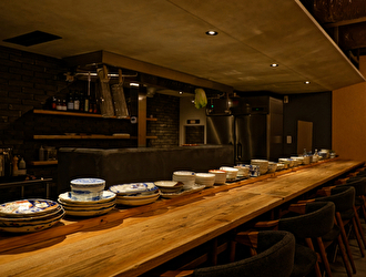 食堂一石三鳥／株式会社Human Qreate