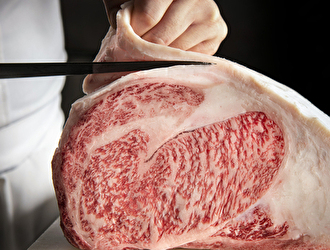 ビーフキッチン 中目黒本店／GYRO HOLDINGS 株式会社