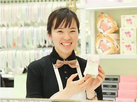 LADUREE羽田第2ターミナル店