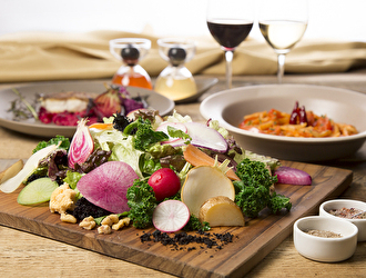 AWkitchen FARM 多摩センター店／株式会社クリエイト・ダイニング