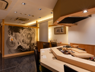 鮨 赤酢 たかやま