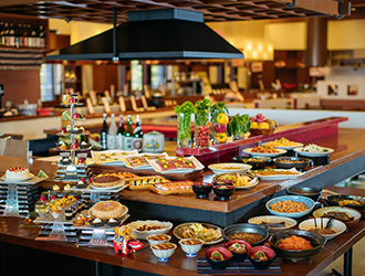 会津・東山温泉 御宿 東鳳　レストラン「あがらんしょ」