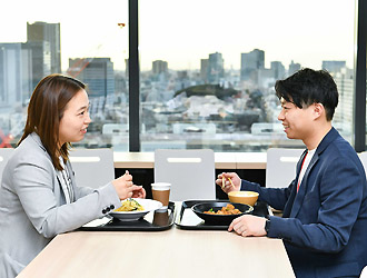 コンパスグループ・ジャパン／動画SNSアプリを運営する外資企業21688