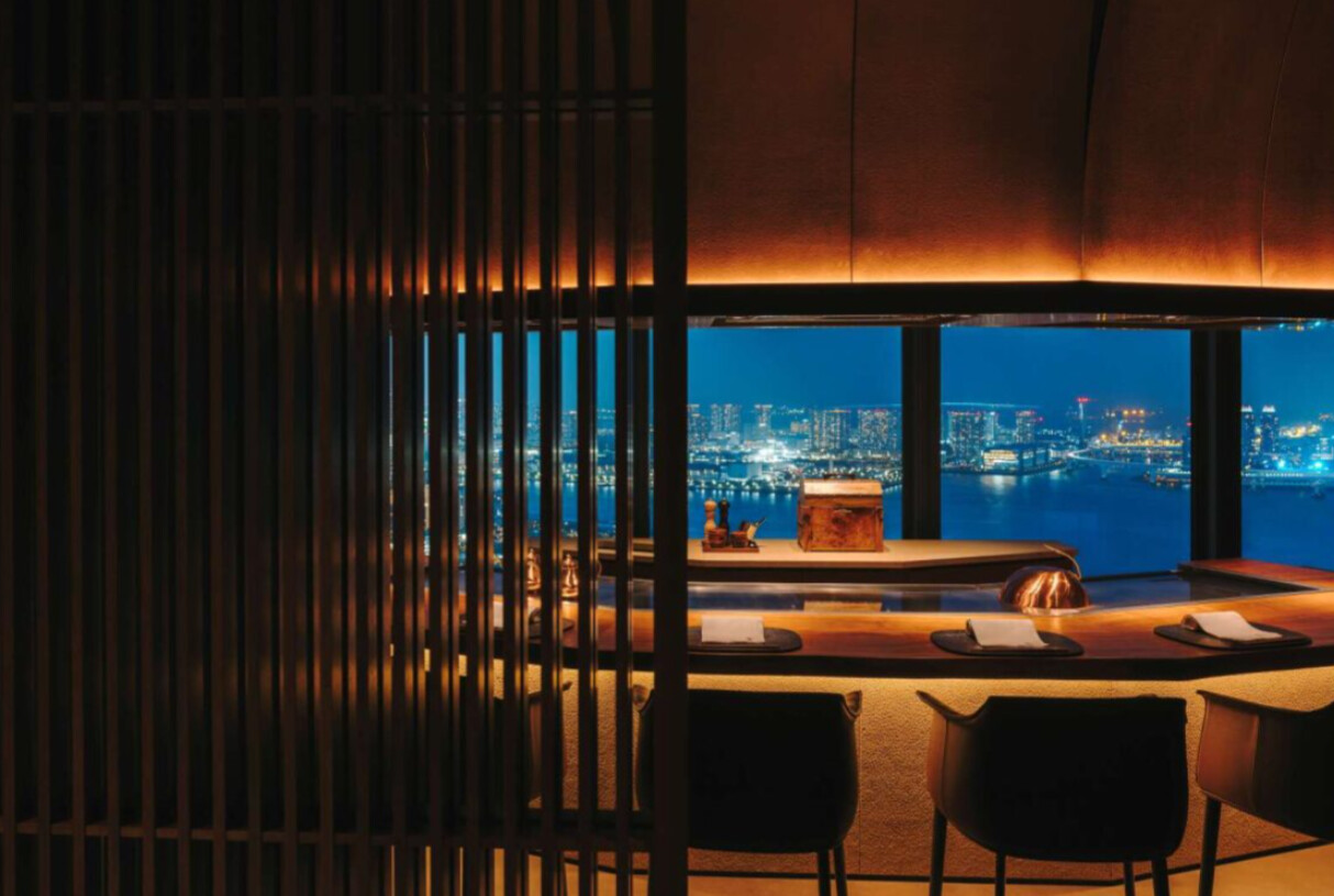 「フェアモント東京」鉄板焼「燈辻(とつじ)」