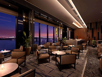 バー&ラウンジ ザ・スローン／コンパスグループ・ジャパン株式会社