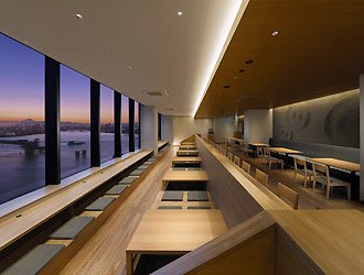 コンパスグループ・ジャパン／羽田泉天空21555