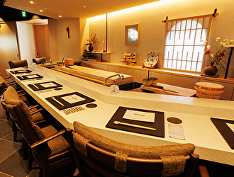 神楽坂 鮨 弥栄／イートフィールド株式会社