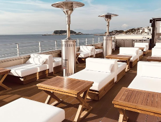 yellow shichirigahama（七里ガ浜）／株式会社イエロー