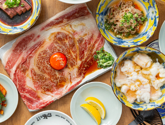 京もつ鍋 ホルモン 焼肉 朱々