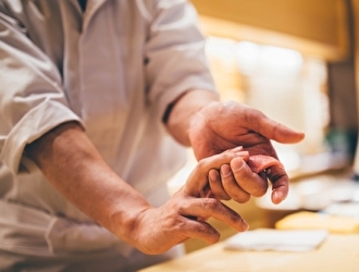にぎりの徳兵衛 桑名五反田店／株式会社アトム
