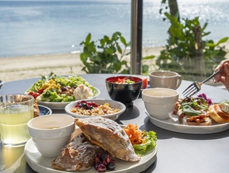 YOMITAN LAZOR CLUB/LAZOR SEA RESORT ANNEX