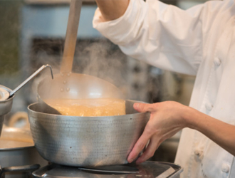 茅乃舎 お椀や 東京駅店