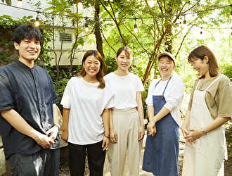 BASE LAYER HOTEL福岡／株式会社GREENING