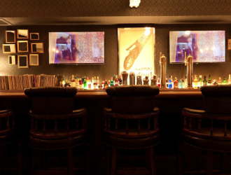 高井戸倶楽部／ブルズアイ