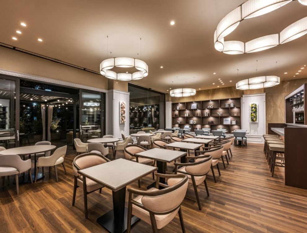 CAFE＆DINING Bonheur（カフェ＆ダイニングボヌール）／株式会社 東上セレモサービス