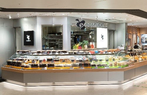 eashion グランエミオ所沢店