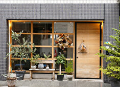 株式会社 継 平日はディナー営業のみとなり、ディナーに集中できる環境だからこその働きやすさもございます。