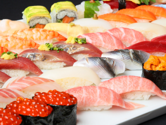 魚家株式会社 【築地すし鮮】本格的な江戸前寿司を提供！板前が握る本物の寿司を楽しめます。