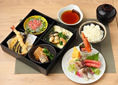 株式会社ウェクフーズプランニング 和食・寿司・居酒屋料理経験者はもちろん、他ジャンルの調理経験者も大歓迎です。