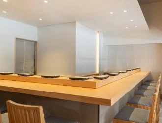 鮨 のべつ 求人