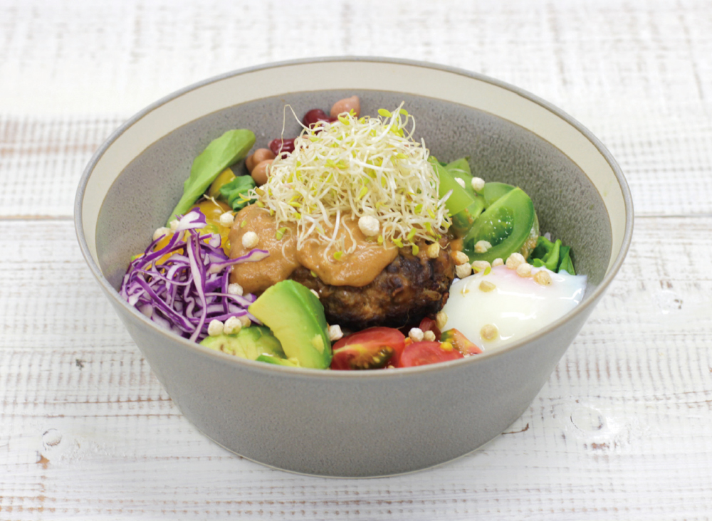 見た目にも鮮やかなロコモコ丼は 心も体も満たしてくれる美味しさ 大阪 梅田 飲食業界情報グルトピッ By飲食求人グルメキャリー